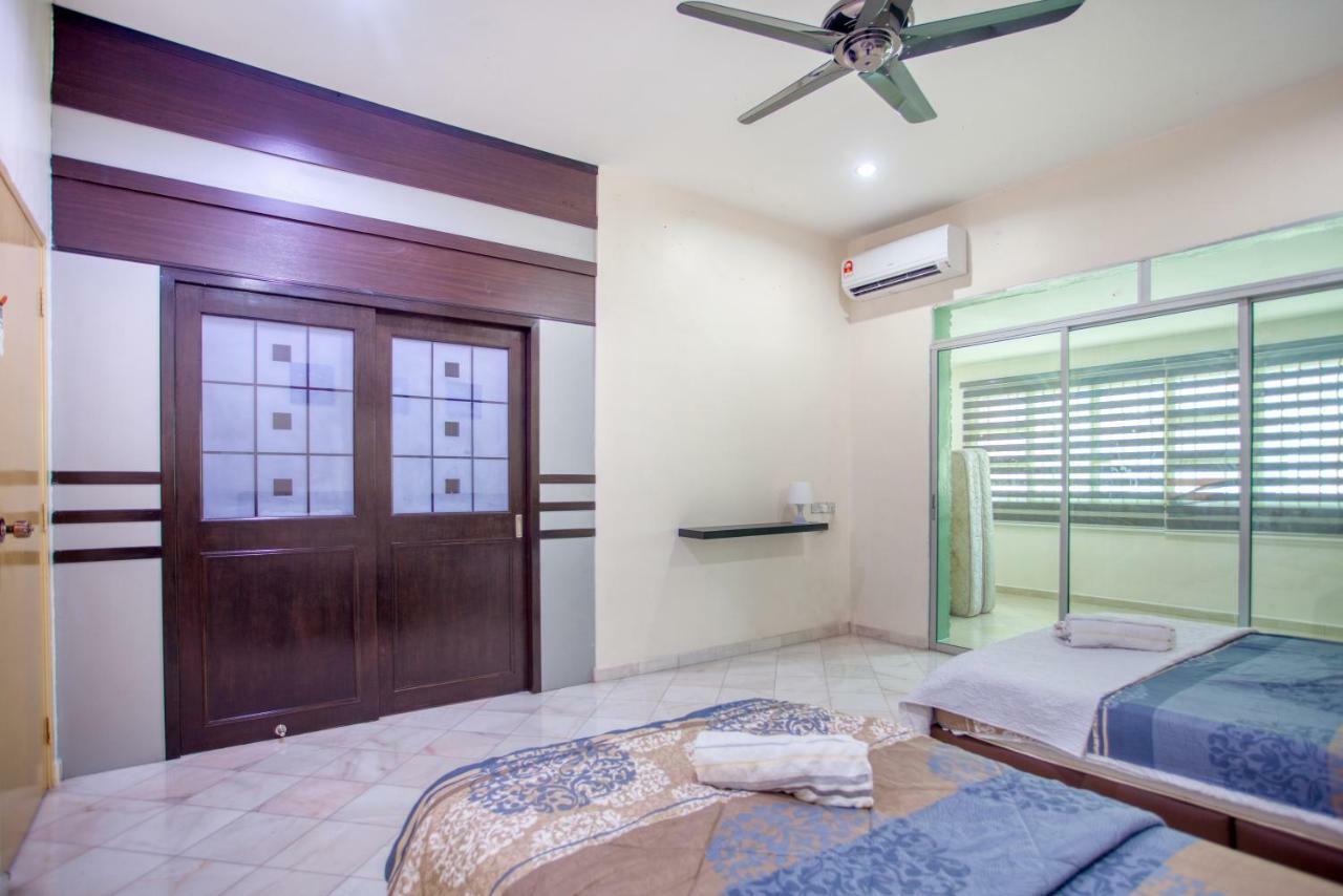 Gunung View Homestay 10 To 12 Pax Near Sunway Tambun Ipoh Exteriör bild