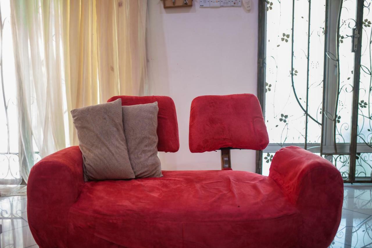Gunung View Homestay 10 To 12 Pax Near Sunway Tambun Ipoh Exteriör bild